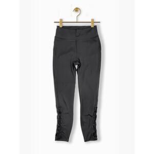 Lululemon Tied To It 7/8 Tight Leggings Size 6 Black